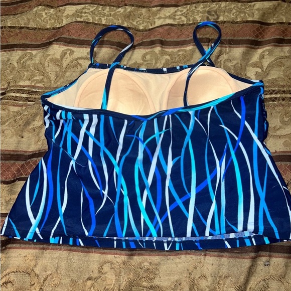 💖Host Pick💖Carolina Blues tankini - Picture 2 of 3